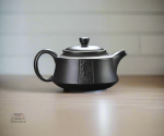 Théière classique en céramique japonaise