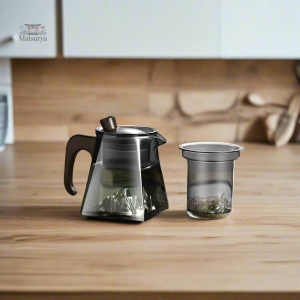 Théière design japonais, style moderne et raffiné