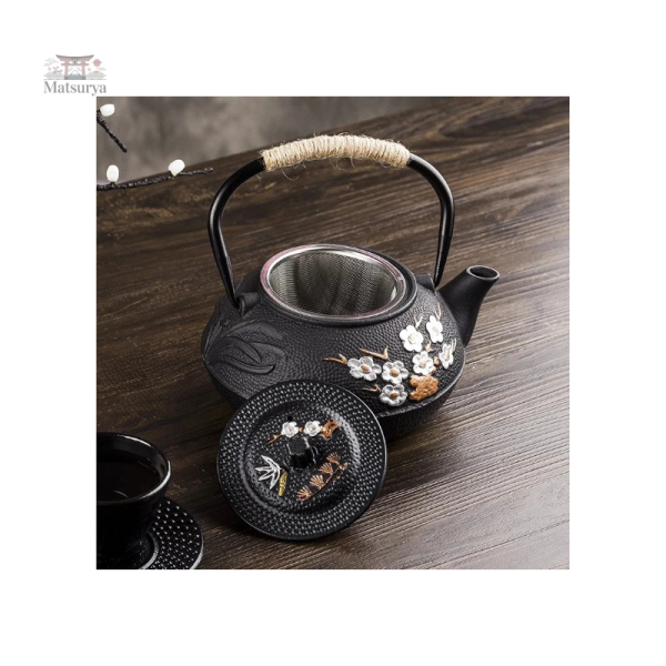 Théière Design japonaise pour moments de sérénité