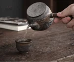 Théière en fer à poignée, objet décoratif japonais