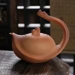Théière japonaise à design classique