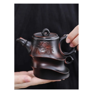 Théière Japonaise avec design incliné