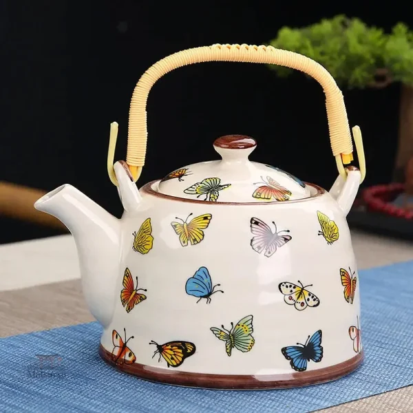 Théière en porcelaine design