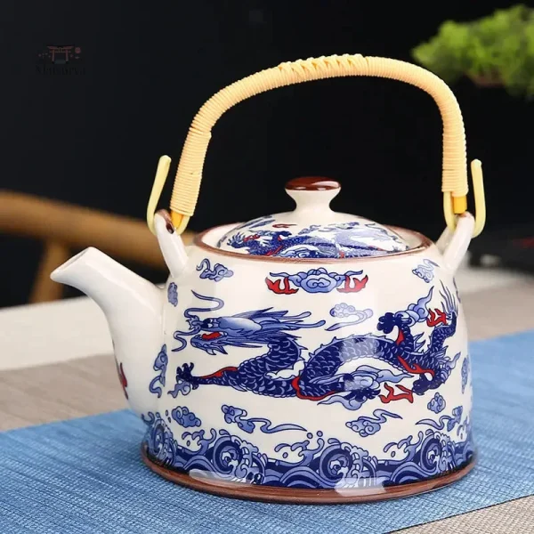 Théière japonaise raffinée