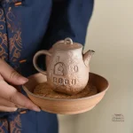 Théière Zen artisanale, idéale pour une dégustation de thé authentique