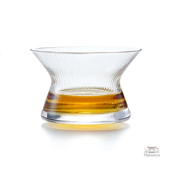 Verre japonais Edo Kiriko, parfait pour savourer le whisky