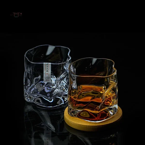 Verre à Whisky artisanal au style japonais distinctif