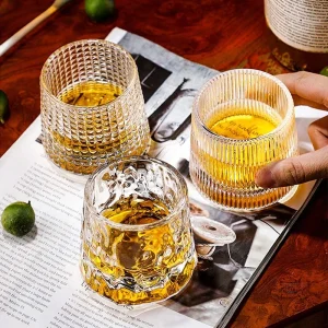 Verre à whisky japonais ancien