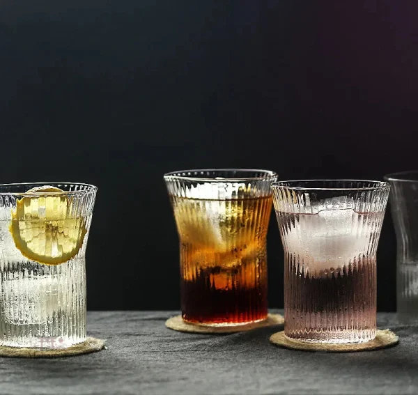 Verre japonais pour dégustation de whisky, style ondulé