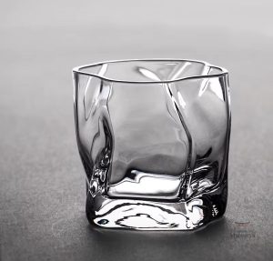 Verre artisanal japonais, un art à déguster