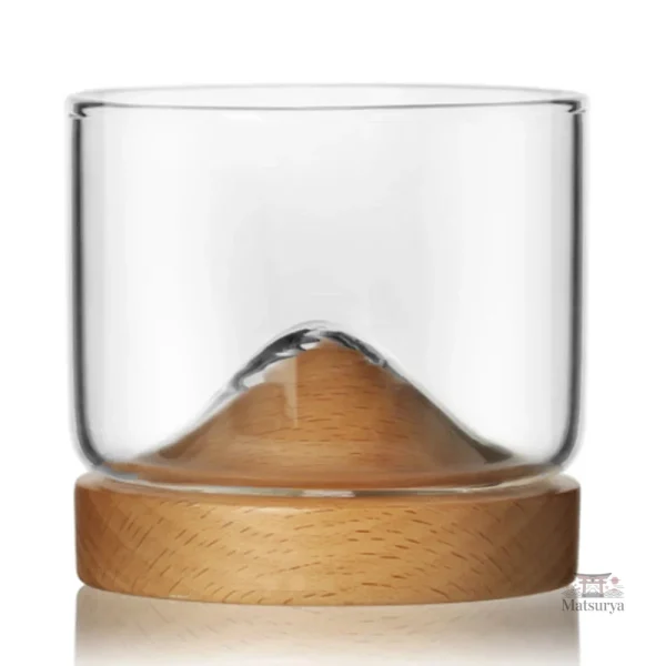 Verre en bois, touche japonaise unique