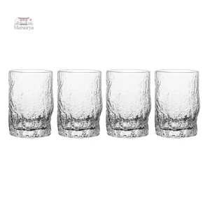 Verre japonais au fini martelé, parfait pour la décoration