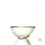Verres à saké colorés, parfaits pour soirées japonaises