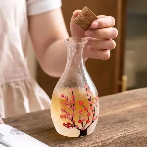 Verres à Saké ornés de motifs Sakura délicats