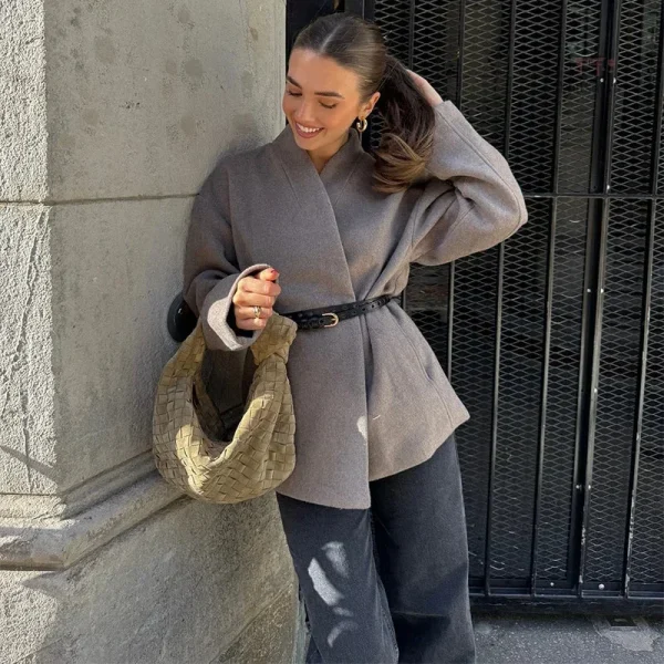 Veste Kimono Femme, style d'hiver chic et douillet