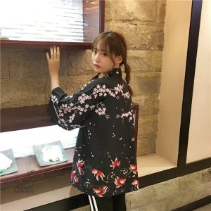 Veste kimono à motifs floraux