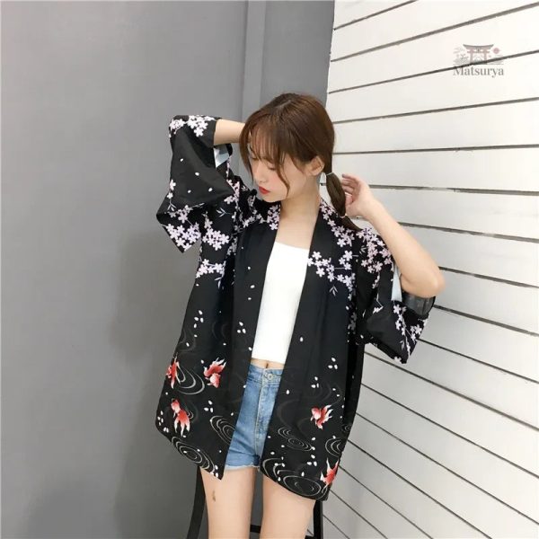 Kimono femme avec design fleuri
