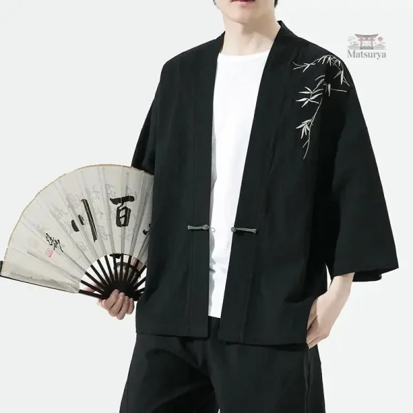 Kimono homme avec broderie distinctive