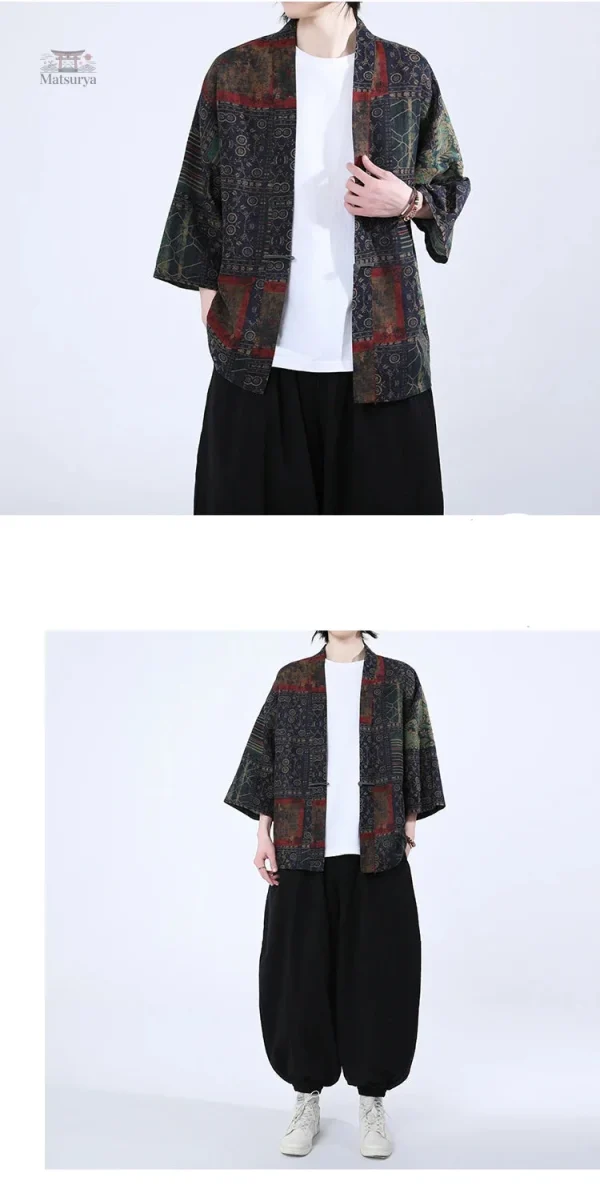 Veste japonaise en bleu, style kimono, motifs élégants