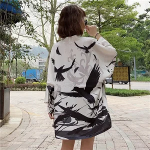 Veste kimono japonaise femme originale en design unique