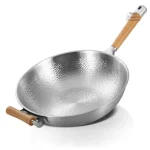 Wok traditionnel japonais martelé