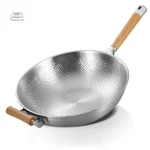 Design martelé pour wok japonais