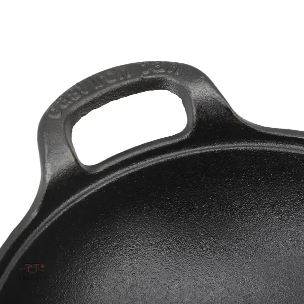 Wok traditionnel japonais pour sautés