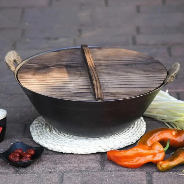 wok-marmite-avec-couvercle-1 Wok Japonais avec couvercle en acier inoxydable
