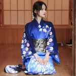 Vêtement japonais pour femme, style yukata coloré et confortable